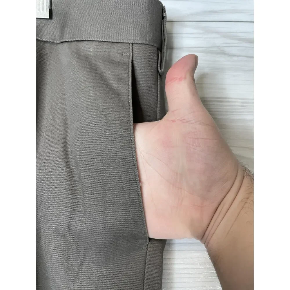 Dockers Pants Mens 40x30 Brown Classic Fit Stretch Chino Wrinkle Free Flat Front